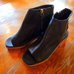 EB by Miista Black Leather Peep Toe Wedge Sandals, Size 36